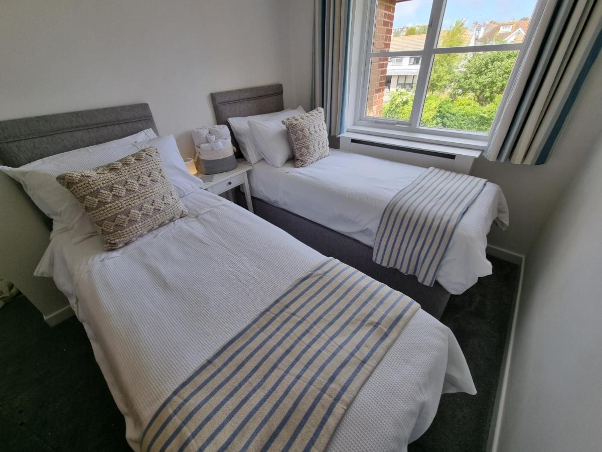 스와니지 Hightide - 2 Bed With Parking, Balcony & Sea View. 아파트 외부 사진