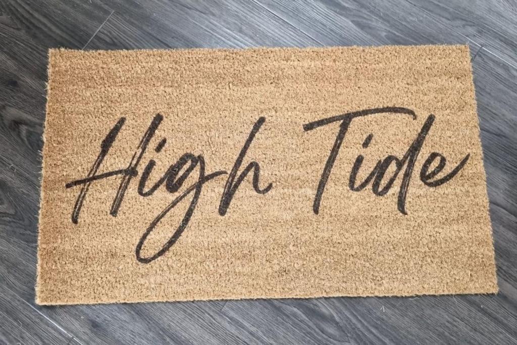 스와니지 Hightide - 2 Bed With Parking, Balcony & Sea View. 아파트 외부 사진