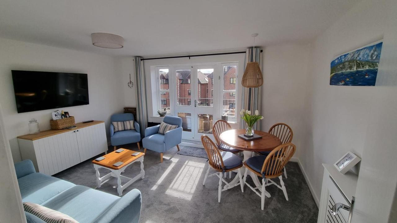 스와니지 Hightide - 2 Bed With Parking, Balcony & Sea View. 아파트 외부 사진