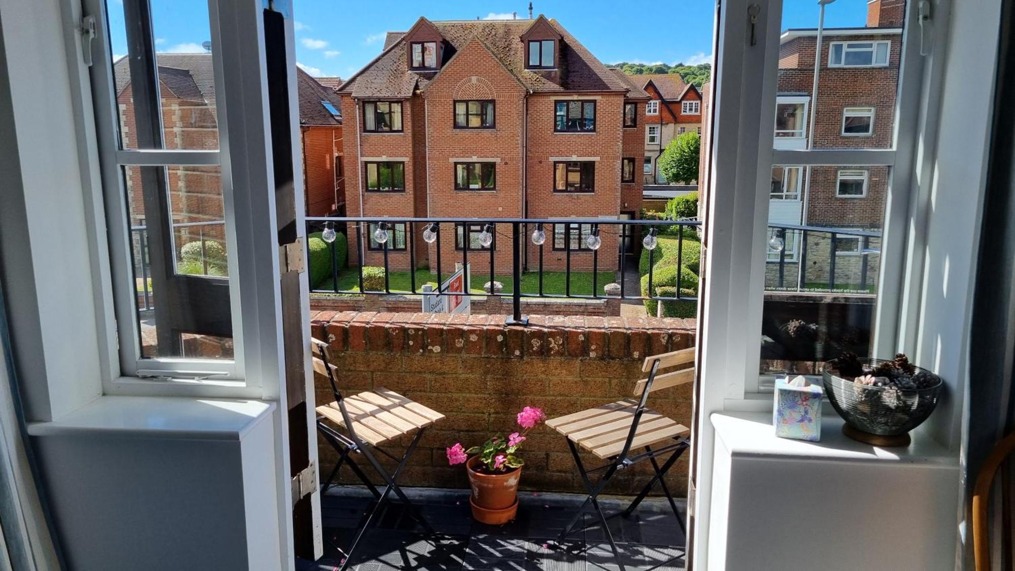 스와니지 Hightide - 2 Bed With Parking, Balcony & Sea View. 아파트 외부 사진